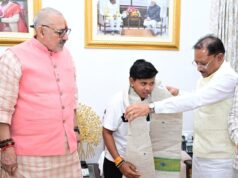 श्रीलंका दौरे के लिए भारतीय अंडर-19 महिला क्रिकेट टीम की उपकप्तान बनीं महक नरवासे : मुख्यमंत्री विष्णु देव साय ने किया सम्मानित…..