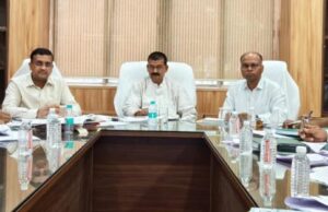 समयबद्ध कार्यप्रणाली, वित्तीय अनुशासन एवं बीज उत्पादन में तेजी लाने के निर्देश बीज निगम के अध्यक्ष श्री चंद्रहास चंद्राकर ने की विभागीय काम-काज की समीक्षा