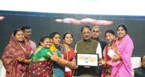 मुख्यमंत्री की मौजूदगी में बहतराई स्टेडियम में गूंजा तीजा तिहार का उल्लास….
