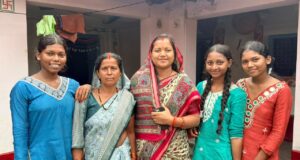 मंत्री लक्ष्मी राजवाड़े पहुंचीं ग्राम कुंजनगर, महिलाओं से किया आत्मीय संवाद, सेवा संकल्प अभियान के तहत महतारी वंदन और प्रधानमंत्री मातृ वंदना योजना की हितग्राहियों से जानी योजनाओं की उपयोगिता….