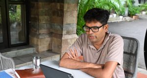सरिया क्षेत्र की विकास परियोजनाओं की प्रगति की वित्त मंत्री ओ.पी. चौधरी ने की समीक्षा, वर्चुअल बैठक में जिला प्रशासन और जनप्रतिनिधियों के साथ की चर्चा….